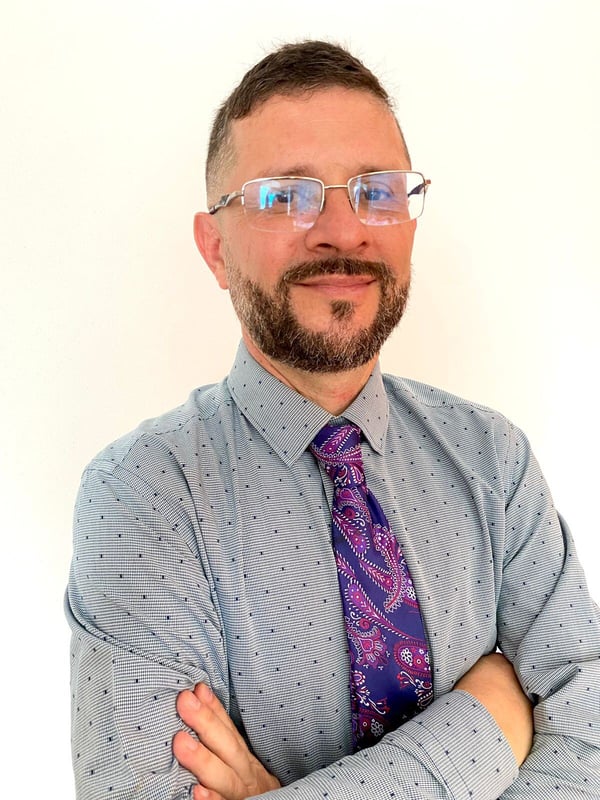 ErnestoRiestraMartinez_1stChair_ceV
